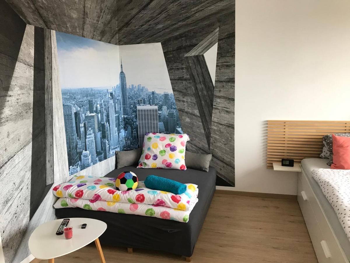 Apartment Q11 *